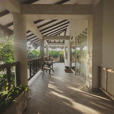 Sabai Beach Hotel Бару Екстер'єр фото